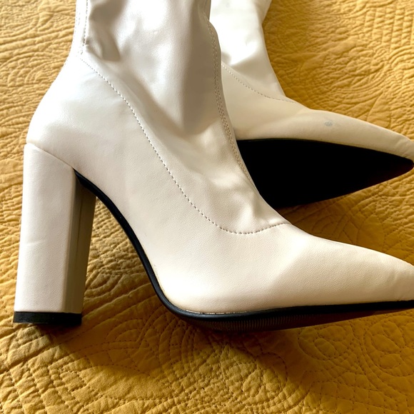 White Heeled Boots - Picture 3 of 3
